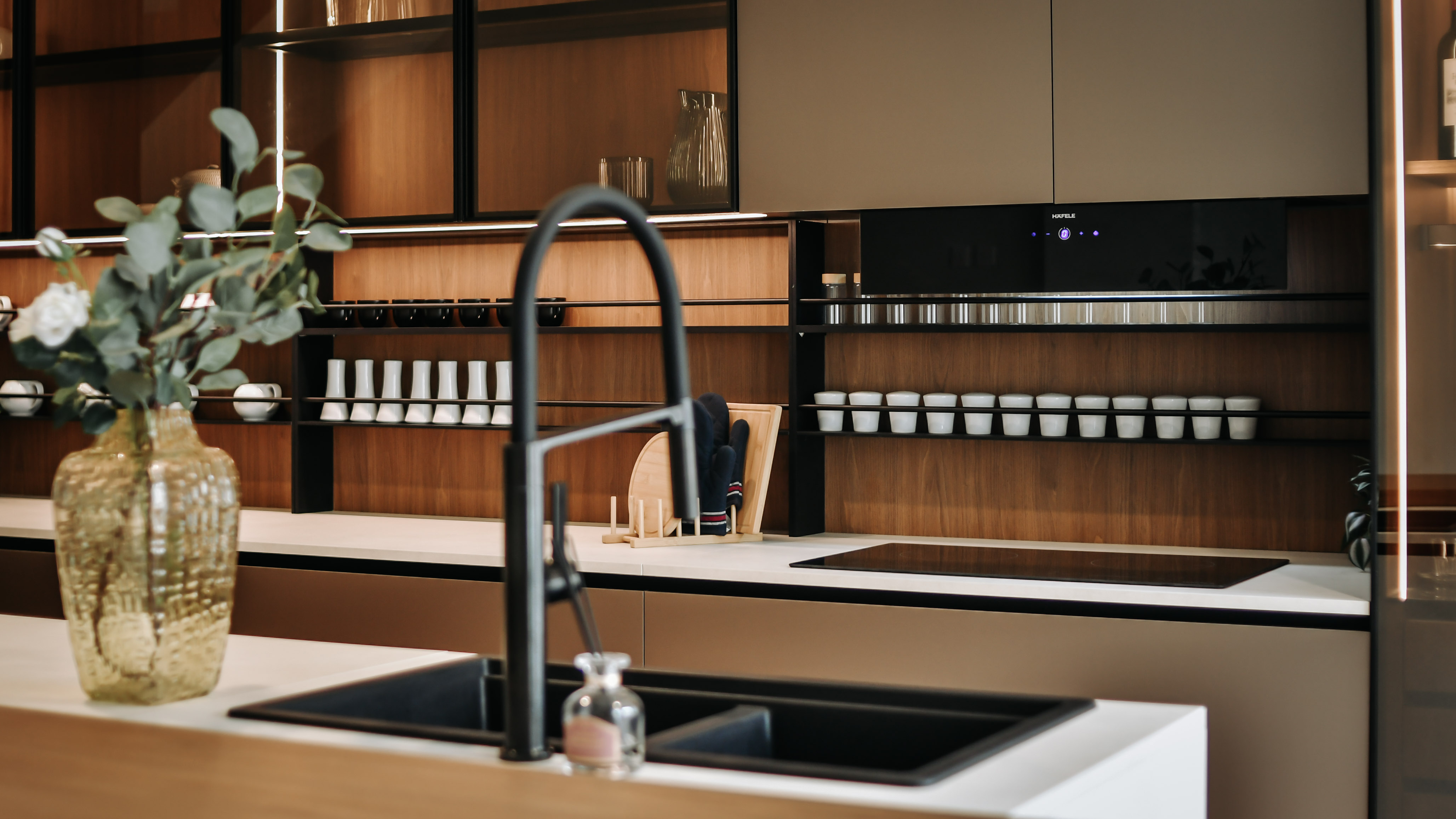 Luxury kitchen design Tangerang